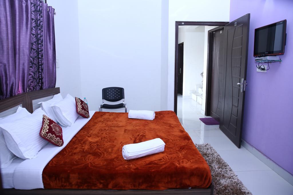 Hotel Airport Land Új-Delhi Szoba fotó