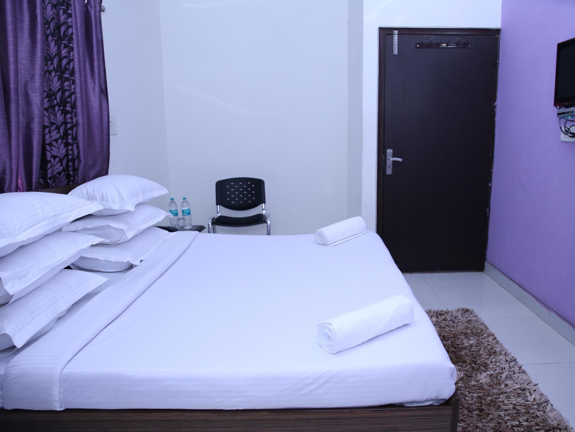 Hotel Airport Land Új-Delhi Kültér fotó